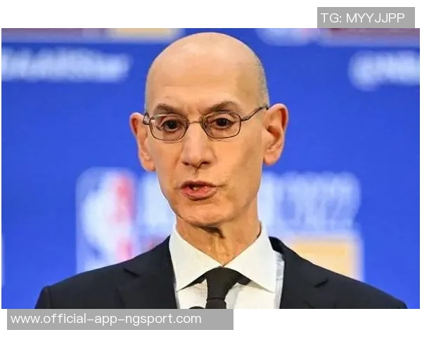 小卡强调季前赛与训练相似强调防守体系的重要性与持续打磨