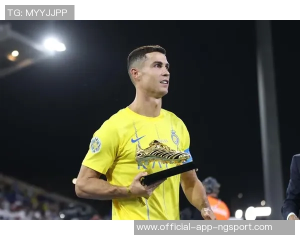 C罗获环球声望奖直言家人劝我停下但我仍能为球队贡献