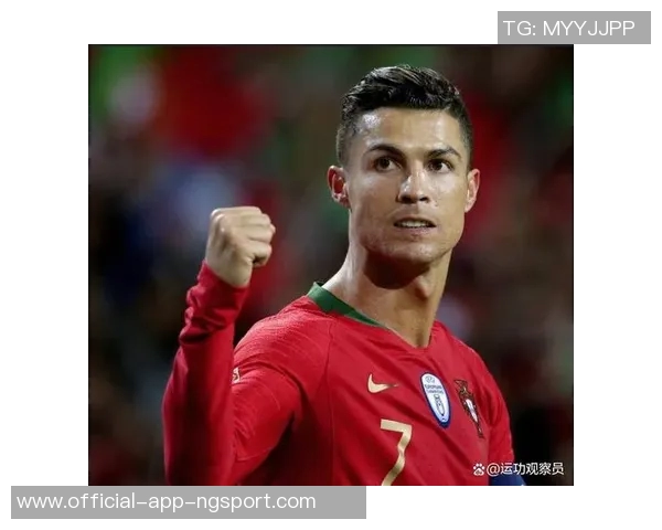 C罗获环球声望奖直言家人劝我停下但我仍能为球队贡献 C罗获环球声望奖直言家人劝我停下但我仍能为球队贡献