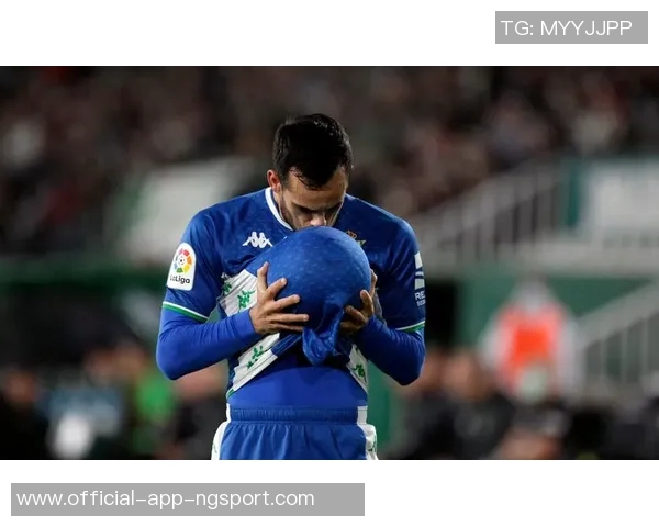 库尔图瓦批评巴萨与黄潜海外赛影响公平性强调西甲主客场差异显著