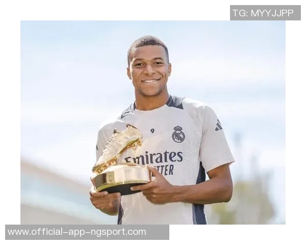 姆巴佩9月份表现出色荣膺皇马球迷评选最佳球员称号