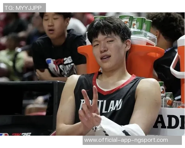 魔童在美生活日常揭秘杨瀚森分享吃喝拉撒睡的趣事与感受