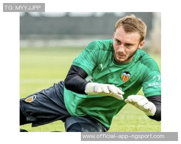 西莱森复出助奈梅亨晋级荷兰杯次轮完成精彩8扑救