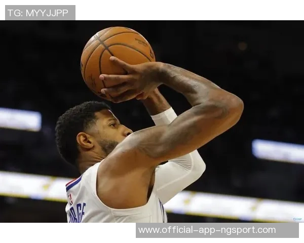 乔治首秀在即期待未来一周或11月重返赛场展现风采 乔治首秀在即期待未来一周或11月重返赛场展现风采