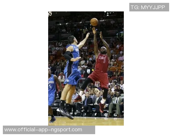 杰明8号秀渐入佳境半场表现出色砍下11分1板1助1断 杰明8号秀渐入佳境半场表现出色砍下11分1板1助1断